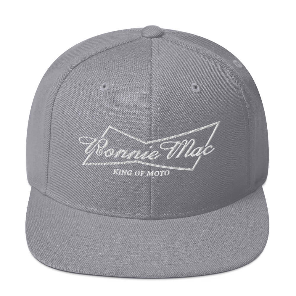 King of Moto Embroidered Snapback Hat with Ronnie Mac logo, flat brim, classic fit, suitable for motocross fans, gray color.